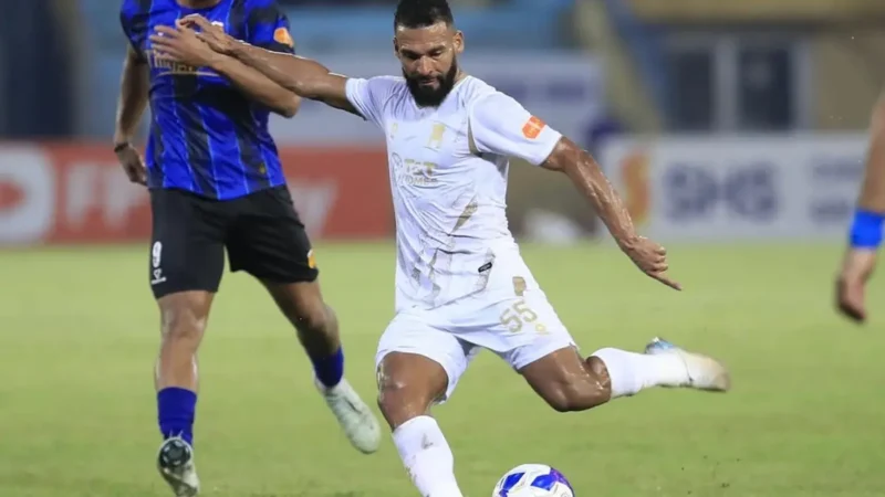 Vila Nova acerta contratação do volante Willian Maranhão, que estava no futebol do Vietnã