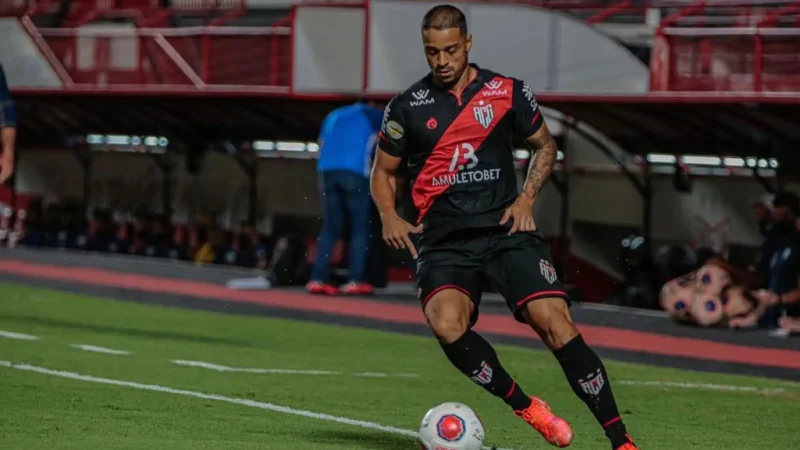 Vila Nova anuncia Dellatorre por duas temporadas