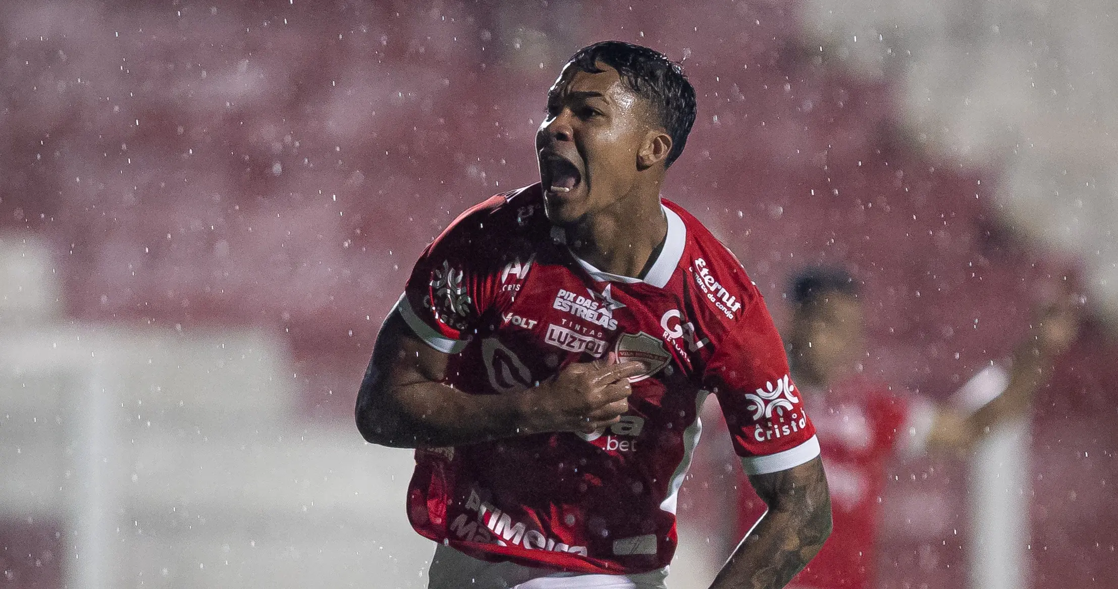 Vila Nova encaminha empréstimo de Gustavo Pajé para clube do Chipre