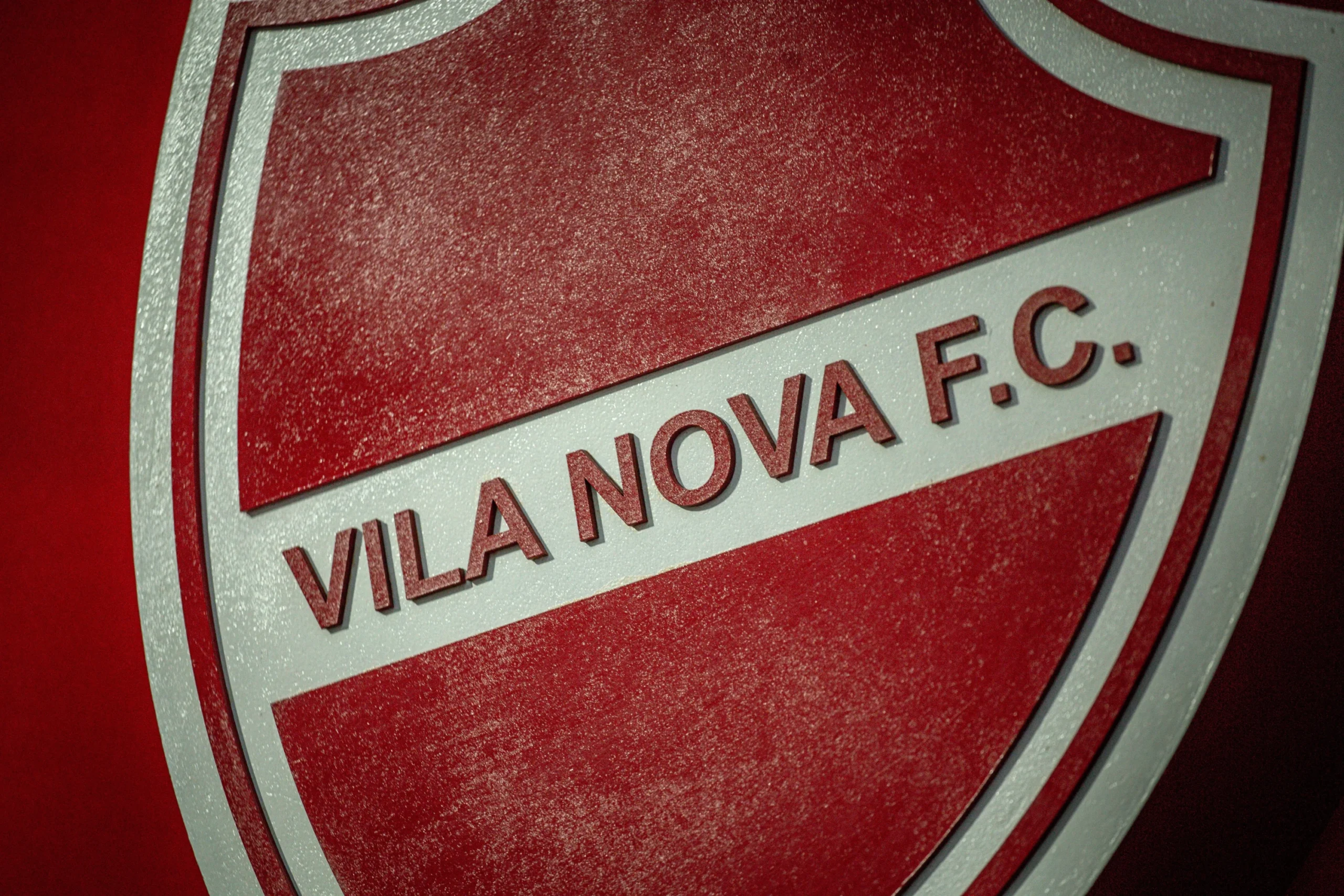 Vila Nova reduz ações trabalhistas de cerca de 200 para 27