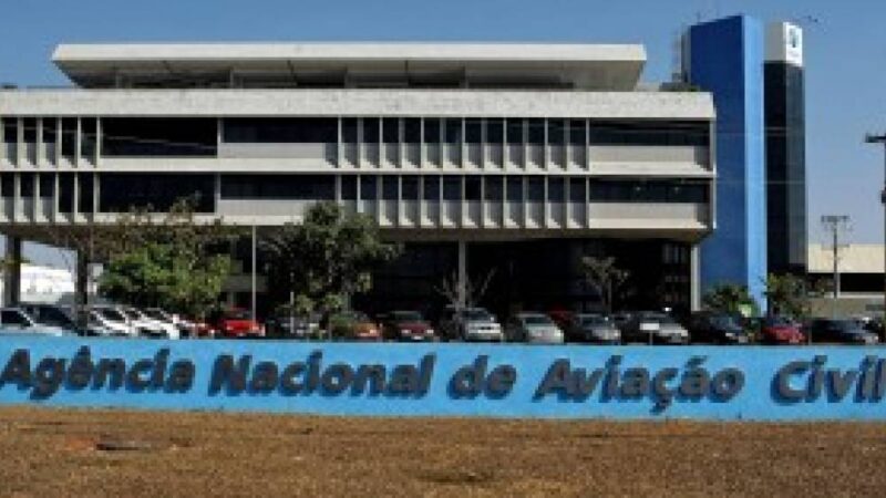 Deputado quer reforçar fiscalização da Anac sobre companhias aéreas