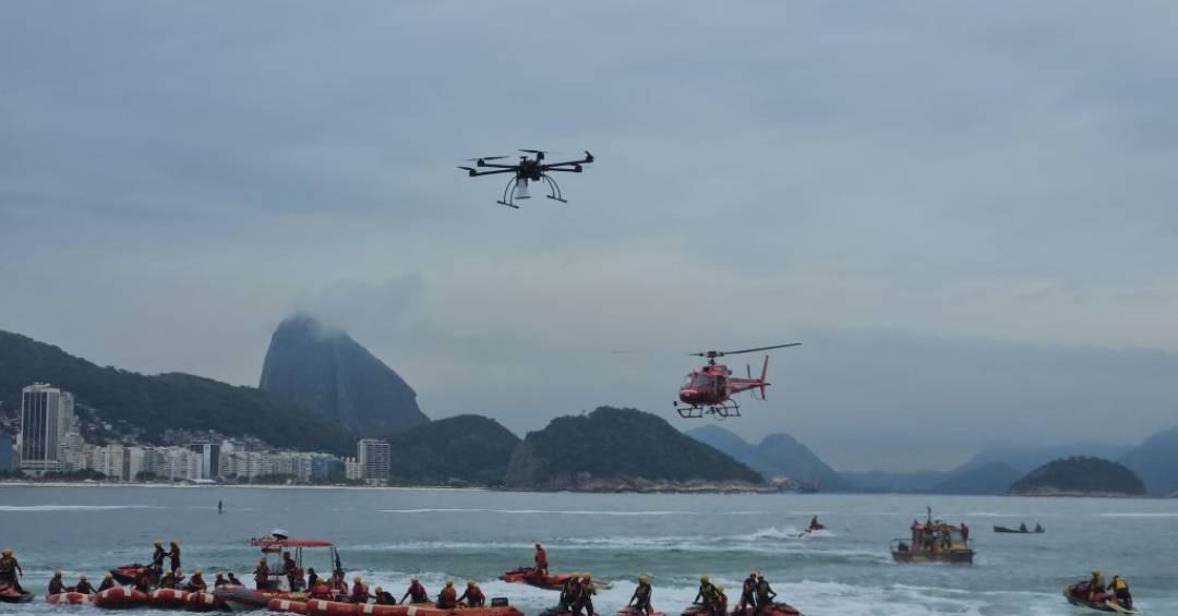 Bombeiros resgatam mais de 540 em praias do Rio no Réveillon; adolescente segue desaparecido