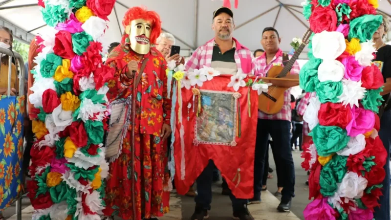 23º Encontro de Folia de Reis de Goiânia reúne tradição, fé e cultura popular na Praça da Matriz de Campinas