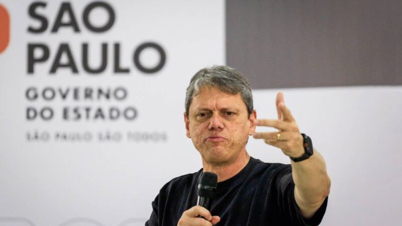 A opinião de Tarcísio sobre a caminhada de Nikolas Ferreira