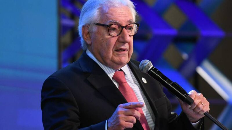 Guilherme Afif lança livro sobre sua trajetória na vida pública