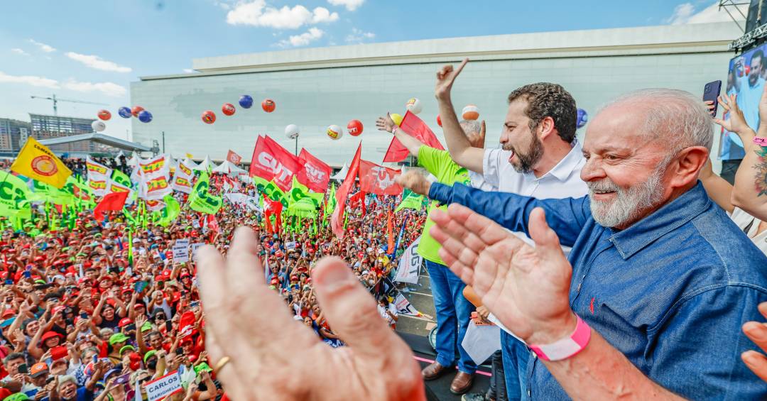 Fim da escala 6×1: governo Lula aposta nas ruas para virar o jogo no Congresso