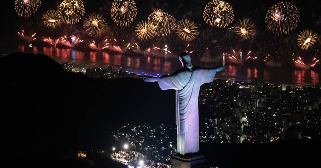 Réveillon do Rio reúne 5,1 milhões de pessoas em 13 palcos da cidade