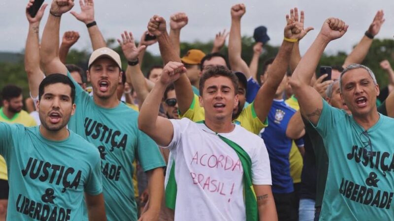 A preparação do Palácio do Planalto para manifestação puxada por Nikolas Ferreira