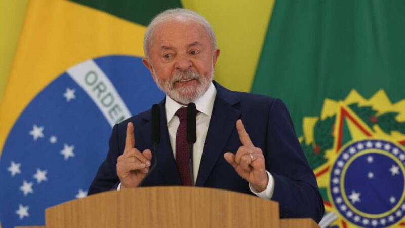 Lula sanciona LDO de 2026 com veto a aumento do fundo partidário