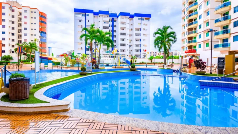 Administradora de hotel em Caldas Novas rebate donos de apês que querem destitui-la e faz acusações