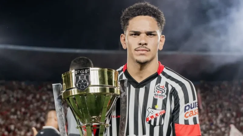 Anápolis empresta lateral que estava no Goiás a time Catarinense