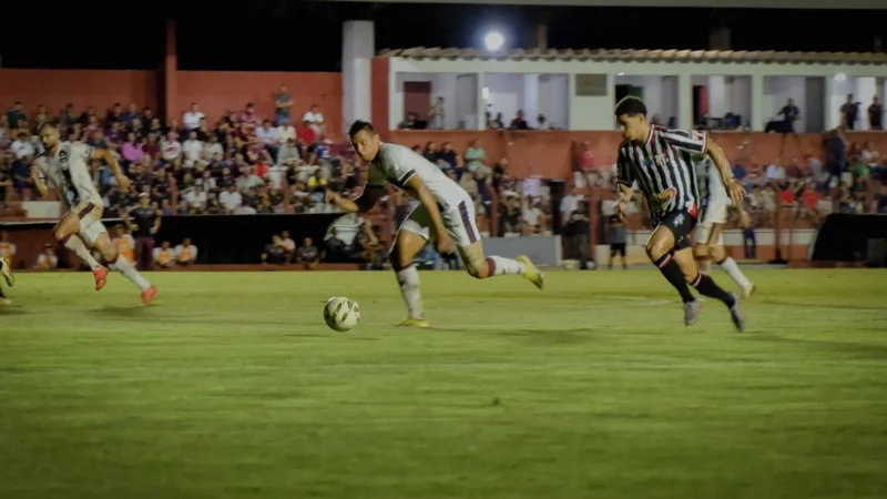 Anápolis vence Inhumas e conquista primeira vitória no Goianão