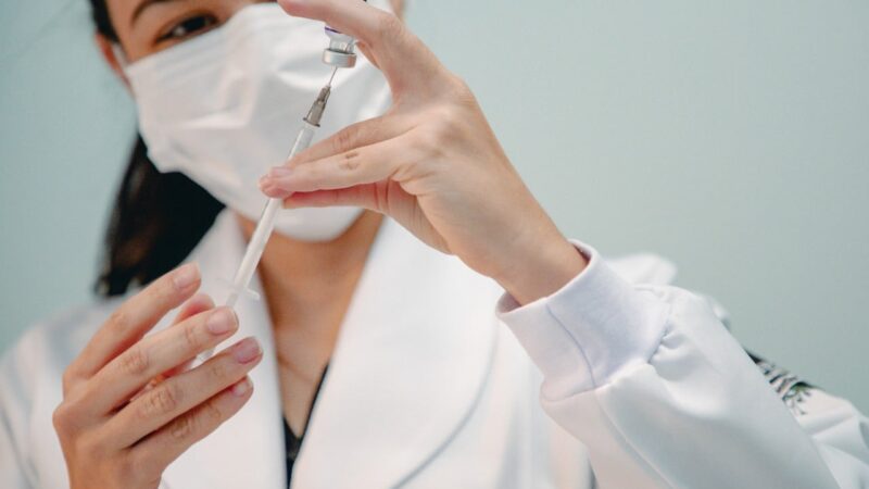 Anvisa aprova medicamento injeção que previne HIV; saiba tudo