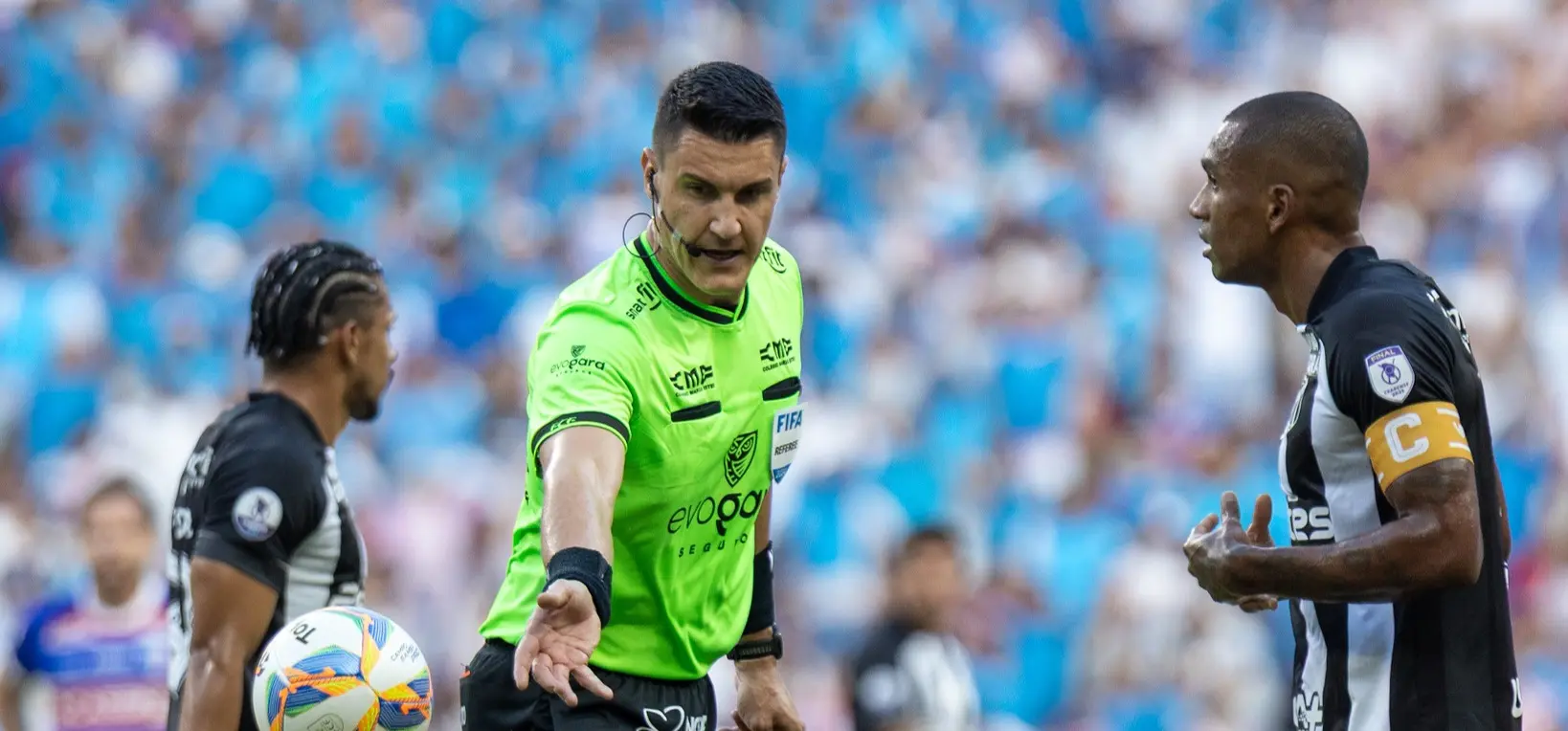Árbitros darão entevista coletiva após jogos do Campeonato Cearense
