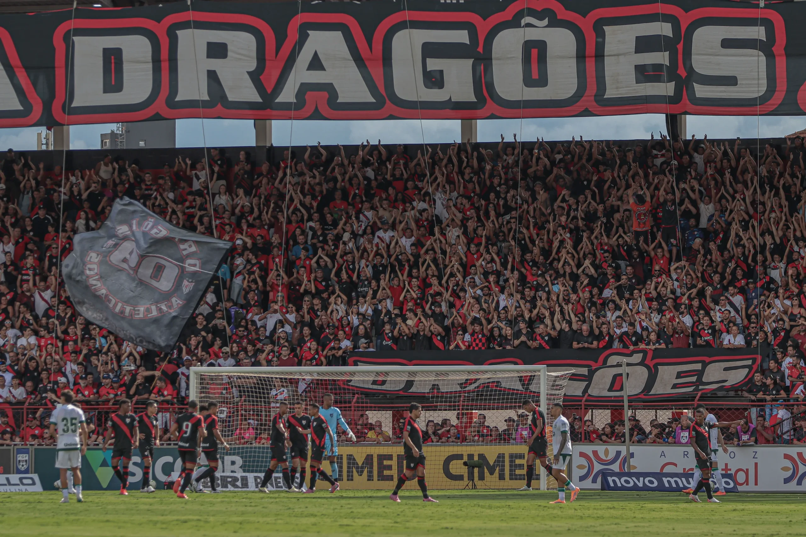 Atlético estabelece novo recorde de público do Goianão 2026