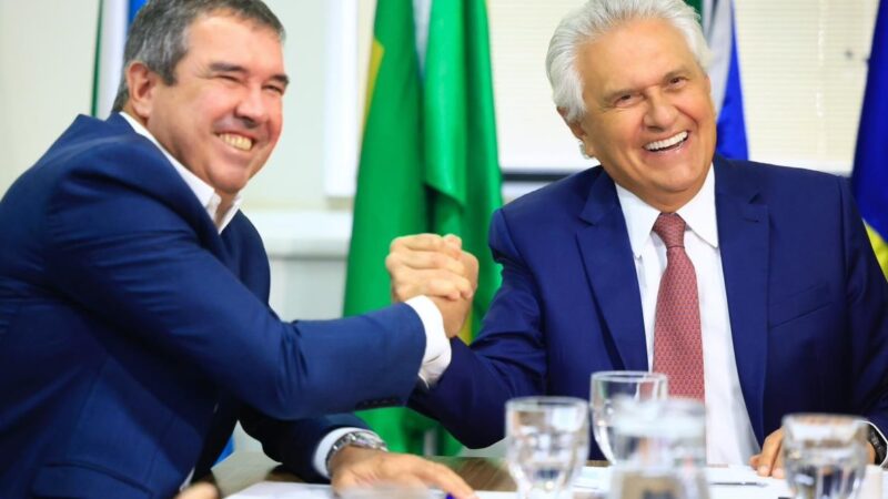 Caiado repassa liderança do Consórcio Brasil Central a Eduardo Riedel