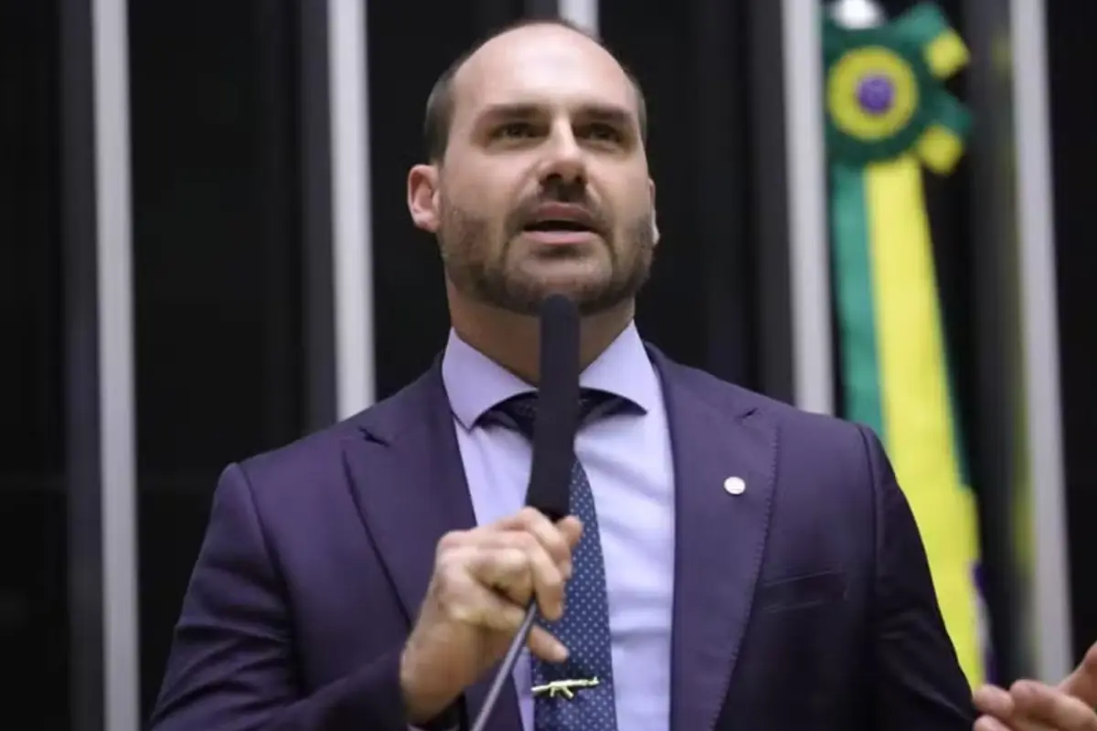 Convocado a retomar posto de escrivão, Eduardo diz que não entregará cargo ‘de mãos beijadas’