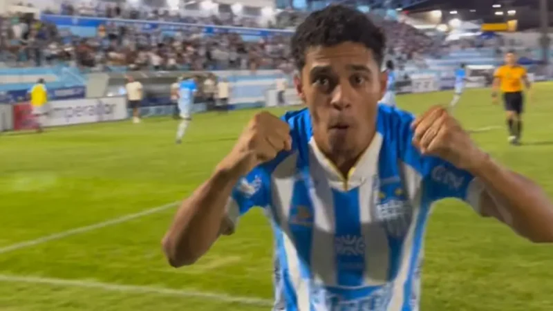 Crac vence Aparecidense e conquista primeira vitória no Goianão