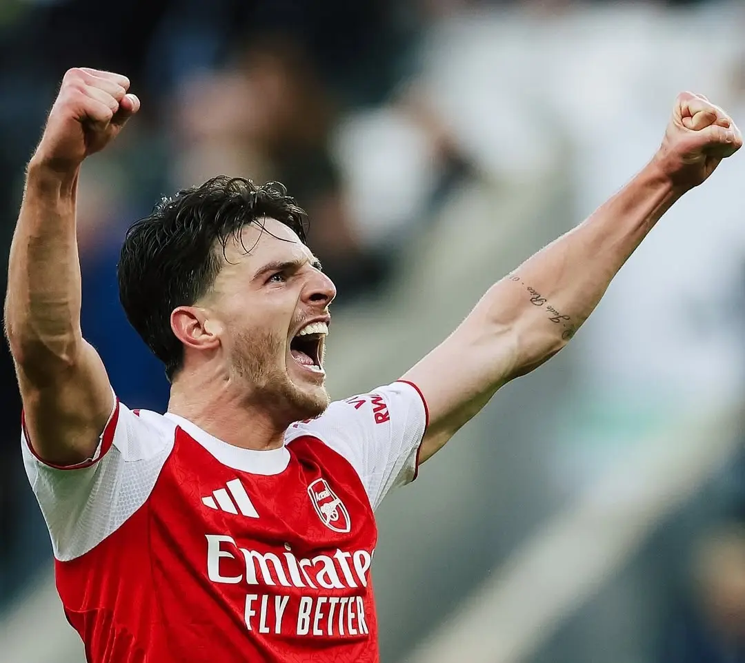 Declan Rice, do Arsenal, é proibido de dirigir por seis meses após infringir limite de velocidade por duas vezes em uma semana