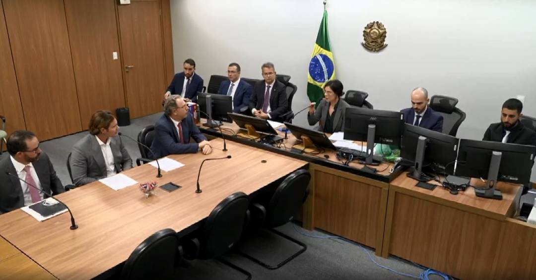 Vorcaro se negou a informar senha do celular durante depoimento à PF