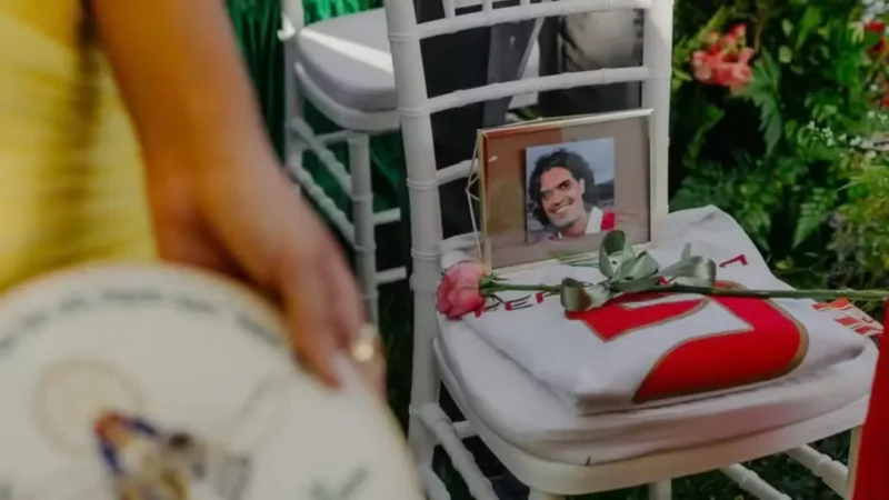 Filho de Fernandão presta homenagem ao pai durante casamento