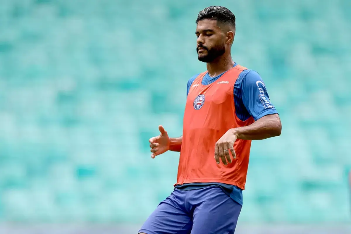 Goiás anuncia contratação do lateral-esquerdo Djalma Silva, nono reforço da equipe