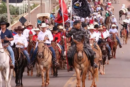 Iporá abre hoje o 18º Encontro Nacional de Muladeiros