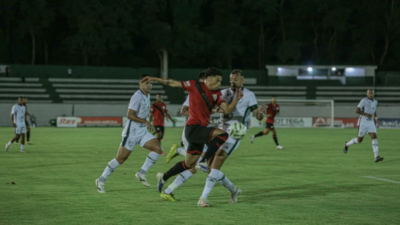 Jataiense domina, derrota o Atlético e sobe na tabela do Goianão