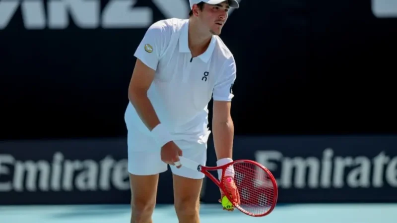 João Fonseca perde na estreia e é eliminado do Australian Open