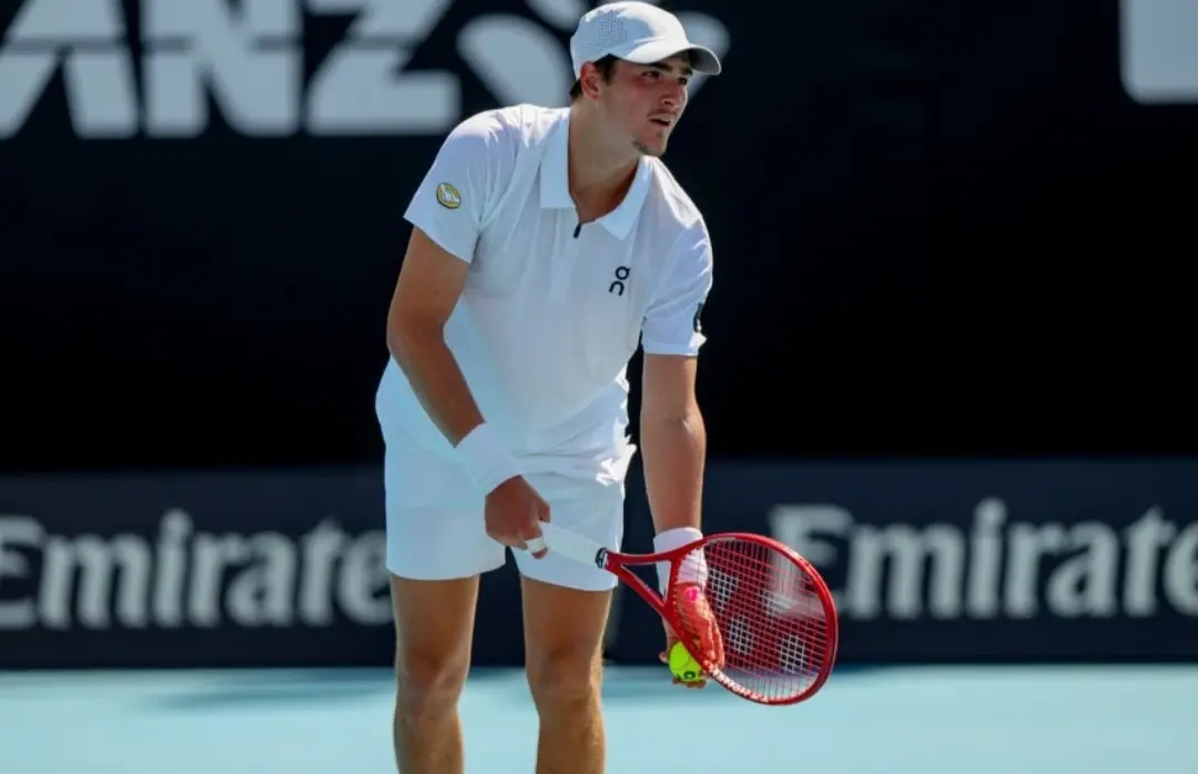 João Fonseca perde na estreia e é eliminado do Australian Open