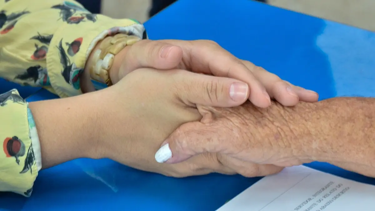 Justiça condena filha por gastar R$ 20 mil de idosa que deveriam ser investidos, em Goiânia