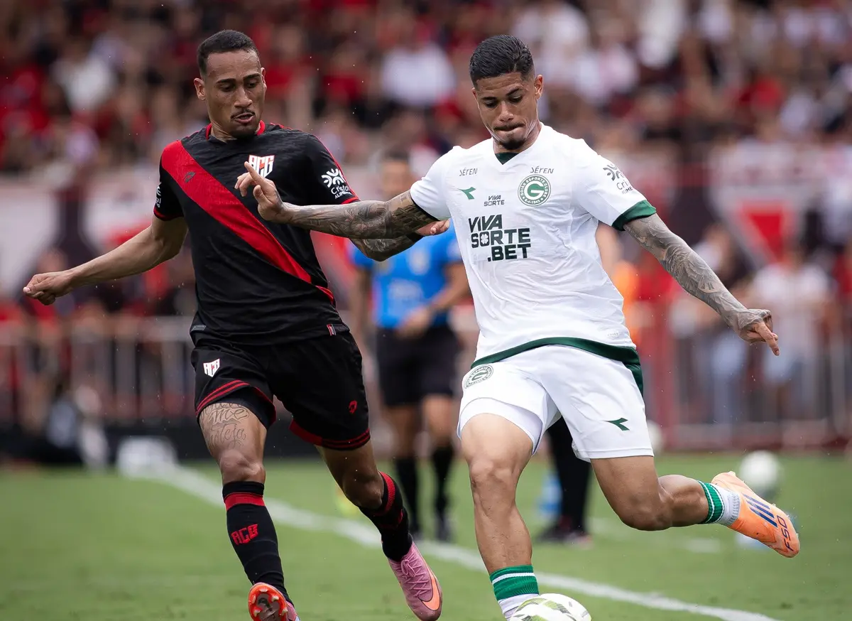 Mesmo com empate no fim, Diego Caito afirma que resultado foi ruim para o Goiás