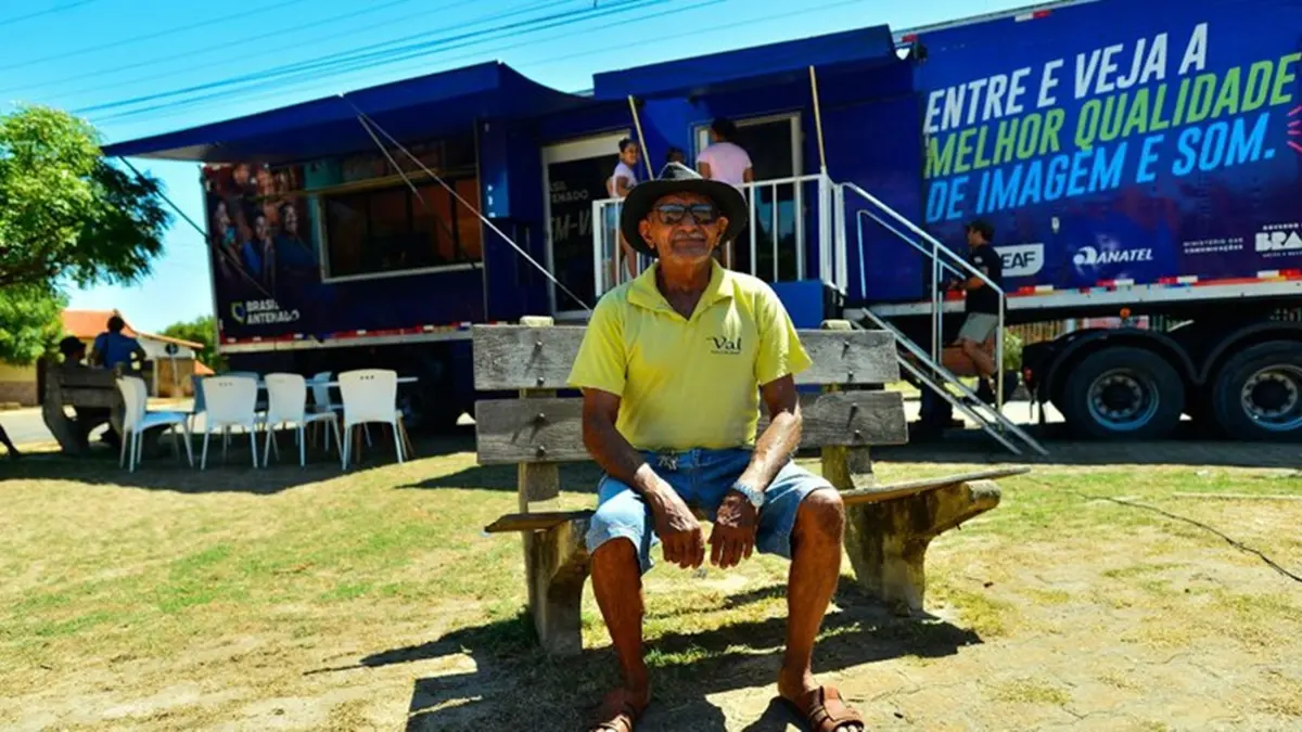 Moradores de 21 cidades de Goiás podem receber antenas parabólicas gratuitas; saiba quais
