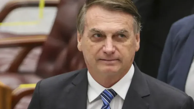 Moraes rejeita pedido de Bolsonaro para levar recurso ao plenário do STF