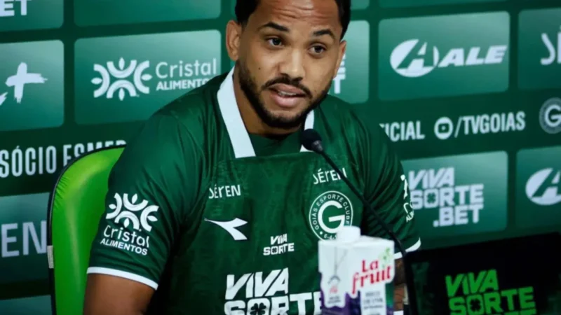 “O Goiás tem mais peso, mais camisa e mais torcida”, destaca Lourenço em apresentação