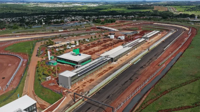 Obras do Autódromo Internacional de Goiânia atingem 84% de execução e entram na reta final