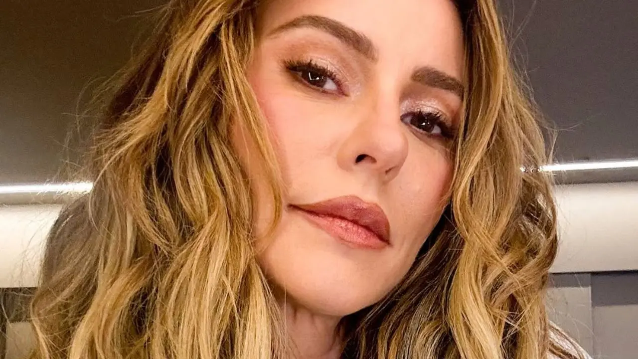 Paolla Oliveira comenta ausência nas redes sociais e fala sobre nova rotina de trabalho