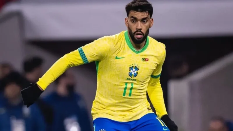 Paquetá interage em post do Flamengo e anima torcedores sobre possível volta