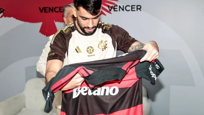 Paquetá pode reestrear pelo Flamengo já neste domingo (1/2), em decisão da Supercopa