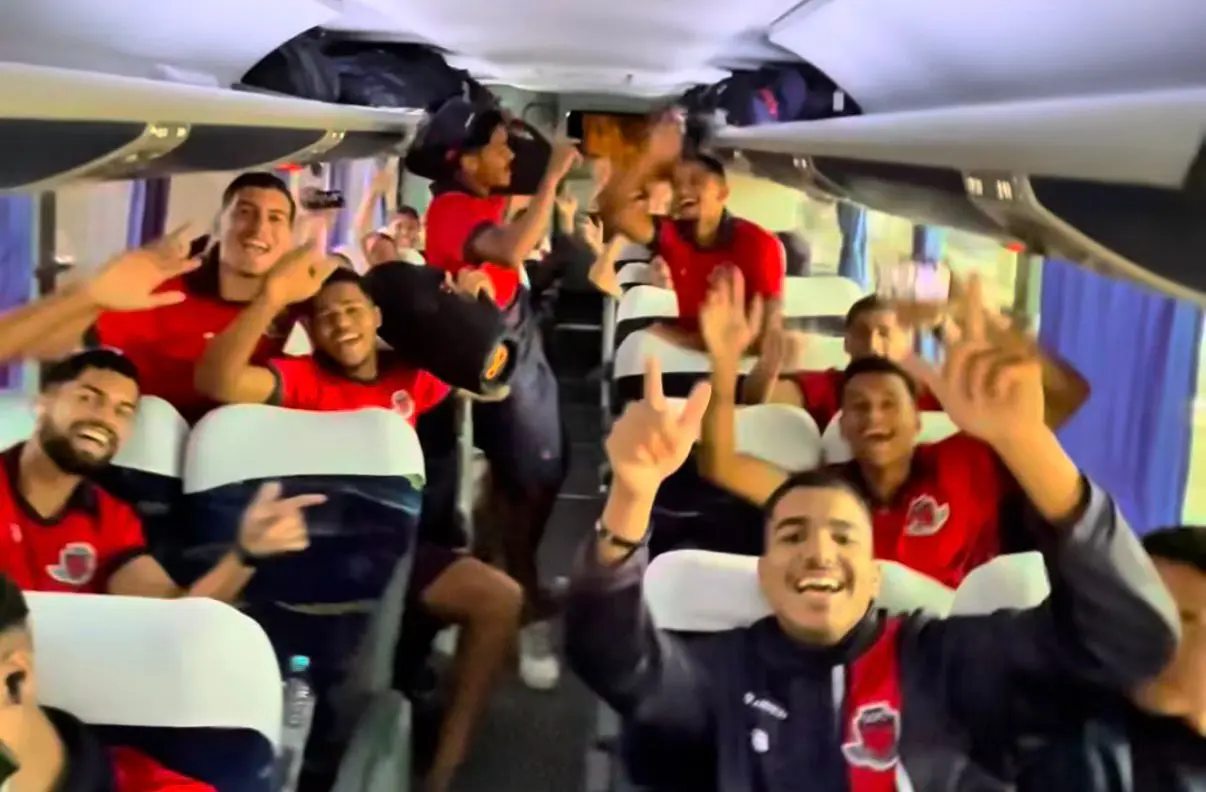 “Pega o Guanabara e vem”: canção embala Guanabara City antes de jogo contra o Cruzeiro