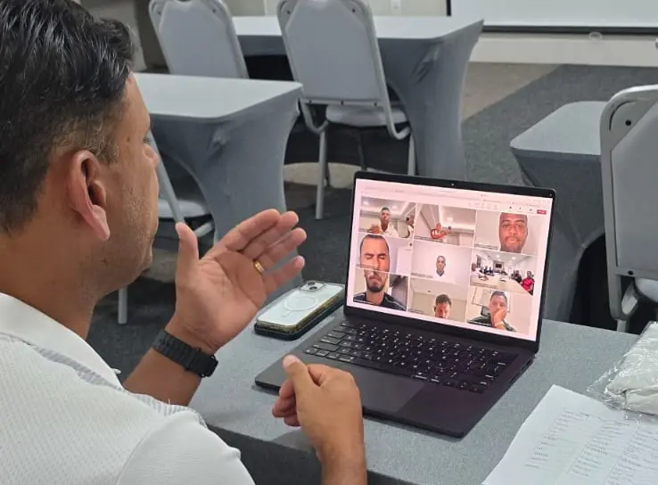 Presidente da Comissão de Arbitragem da CBF se reúne com times goianos