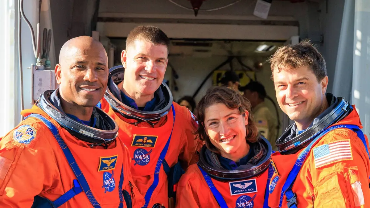 Primeira viagem de humanos ao redor da Lua neste século deve marcar 2026