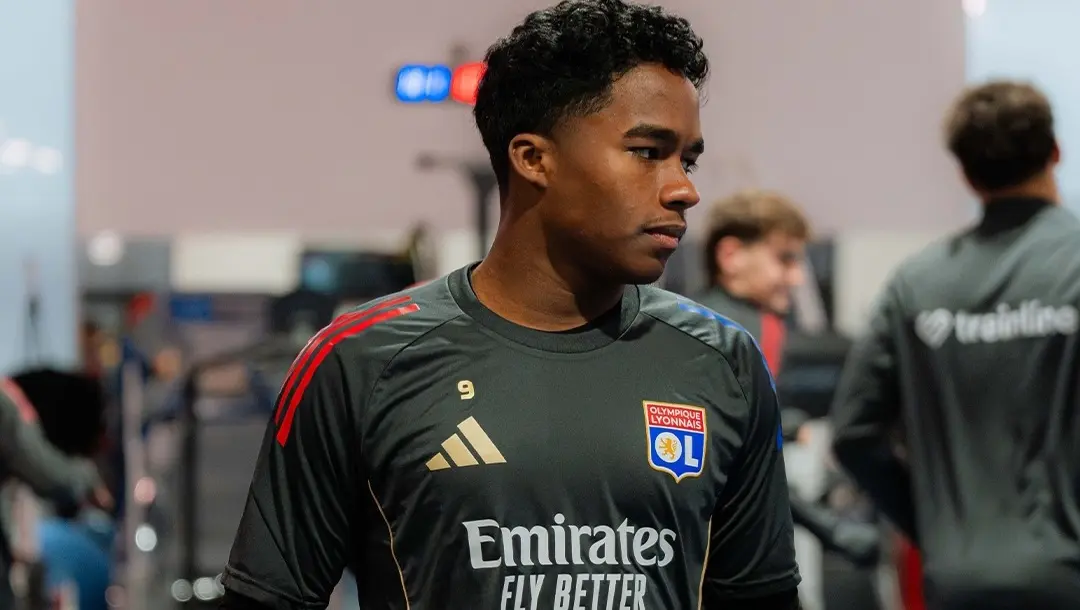 ‘Primeiros passos’: Endrick visita instalações do Lyon; confira vídeo