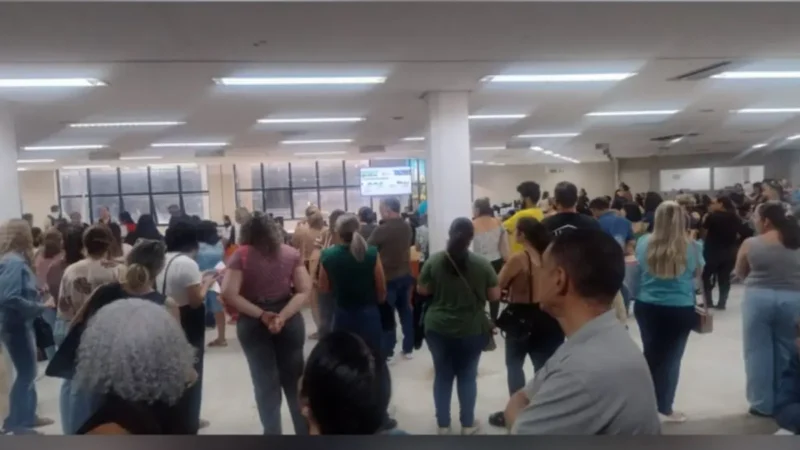 Professores reclamam de falta de respeito em reunião para tratar do ano letivo em Goiânia