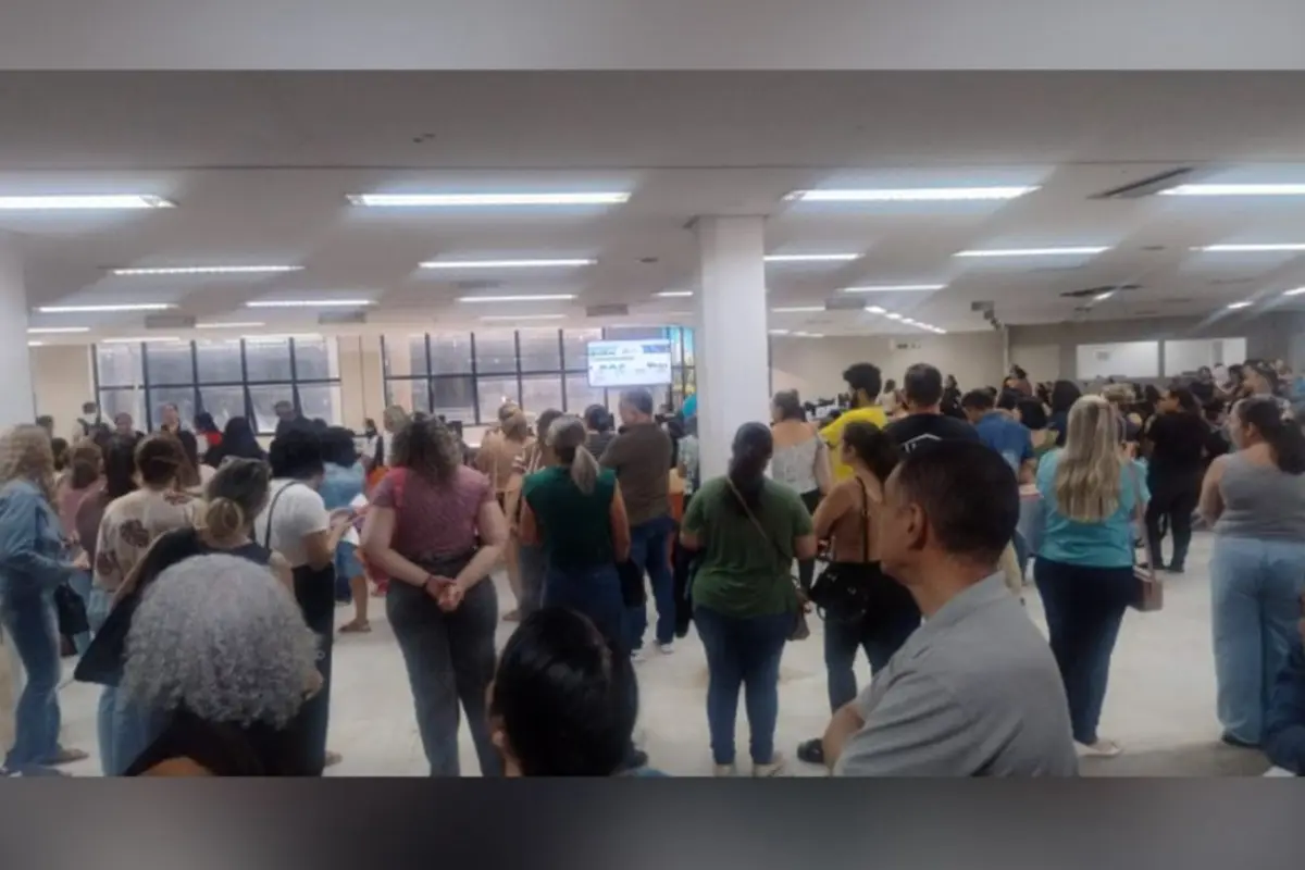 Professores reclamam de falta de respeito em reunião para tratar do ano letivo em Goiânia