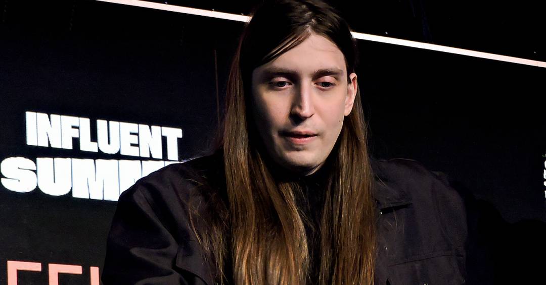 A mensagem que Felca diz ter recebido de um usuário do Roblox