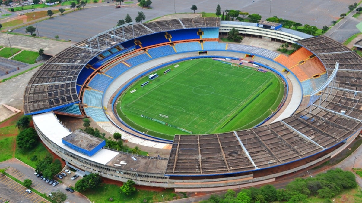 Vila Nova planeja clássico com duas torcidas contra o Atlético Goianiense no Serra Dourada