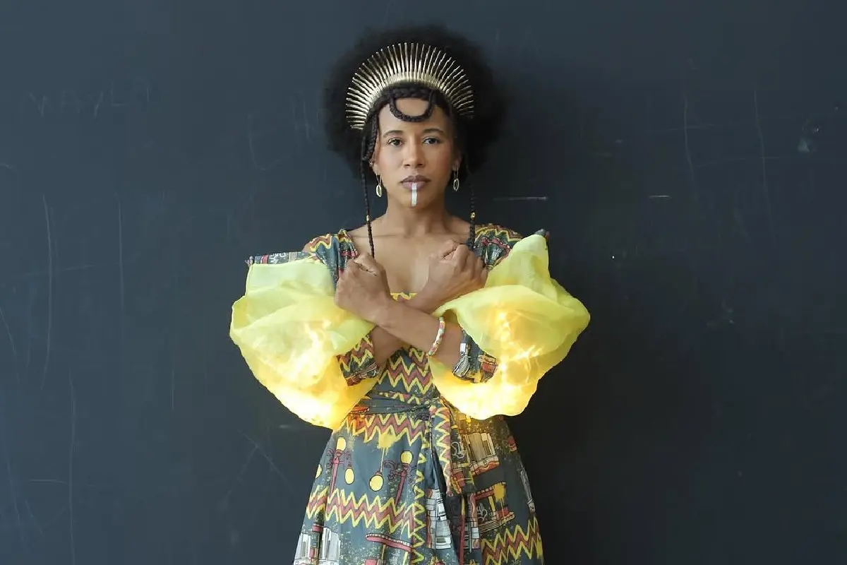 ‘Vocês são princesas’: reação de crianças encanta mulheres negras em shopping de Goiânia