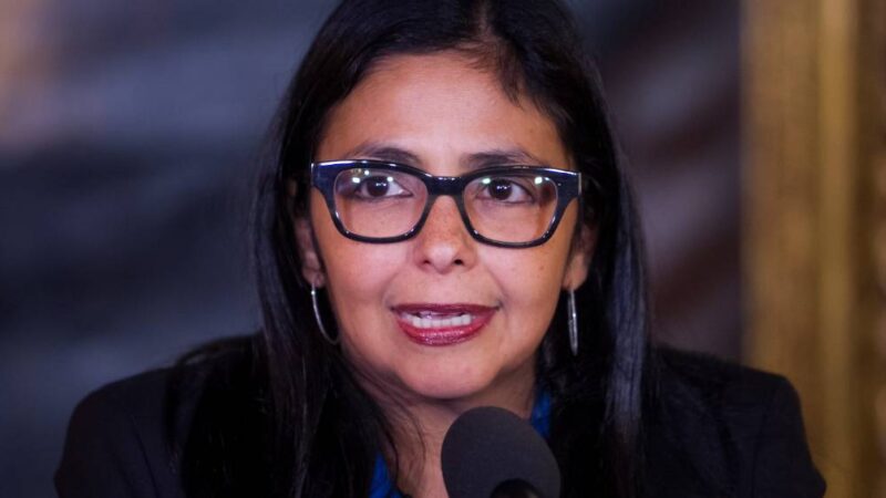 Venezuelanos veem Delcy como continuidade, mas rejeitam ideia de Trump de governar o país