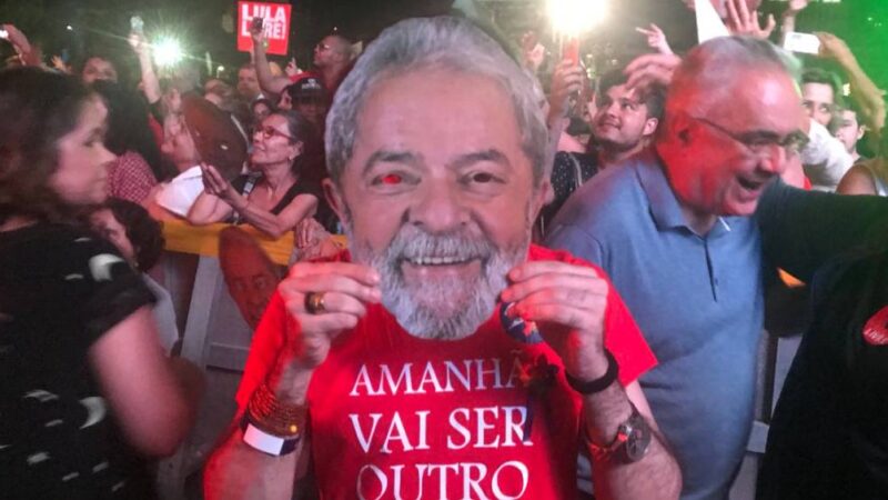 MPF arquiva investigação sobre sósias de Lula atuando na Presidência da República